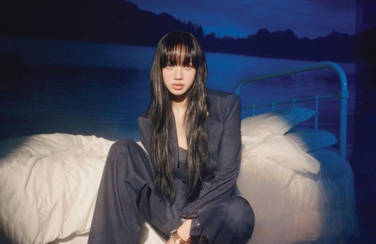 Lisa BLACKPINK Rilis Poster Teaser untuk Debut Solonya 'LALISA'