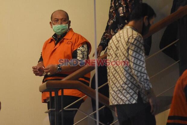 Mantan Bupati Kutai Timur dan Istrinya Dijebloskan ke Lapas Tangerang