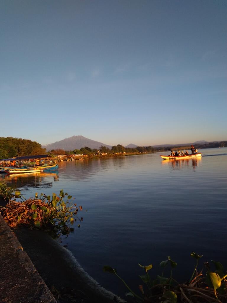 Berburu Sunrise - Sunset Di Waduk Cengklik Boyolali