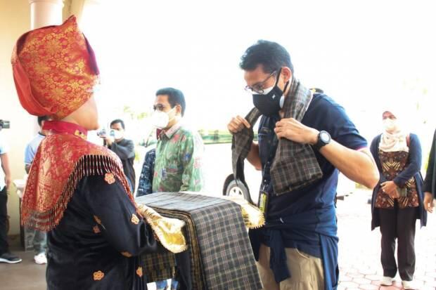 Sandiaga Uno Sebut Empat Desa Wisata di Sumbar Layak Dikembangkan