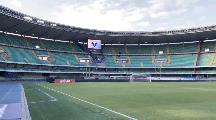 Cerita dari Stadion Marc' Antonio Bentegodi !!!