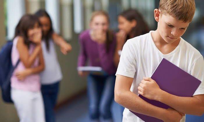 Masa Kecil Menjadi Korban Bullying, Pria Ini Buktikan Sukses di Usia Muda! Memotivasi