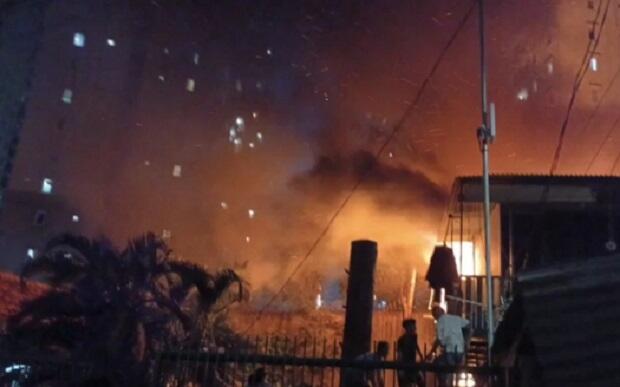 Kebakaran di Kebon Kosong Kemayoran Padam, Percikan Api Berasal dari Kabel Listrik