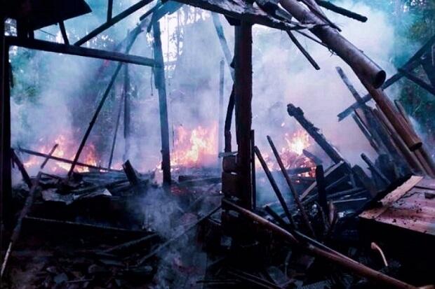 Memilukan, Rumahnya Ludes Terbakar Pasutri di Pangandaran Jadi Pengungsi