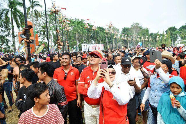 Semarak Merah Putih di Jambi Melalui Lomba Permainan Rakyat dengan Hadiah Aduhai