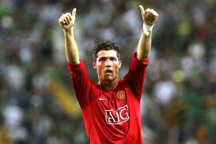 Tuntaskan Kepulangan ke Old Trafford, Ronaldo Teken Kontrak 2 Tahun