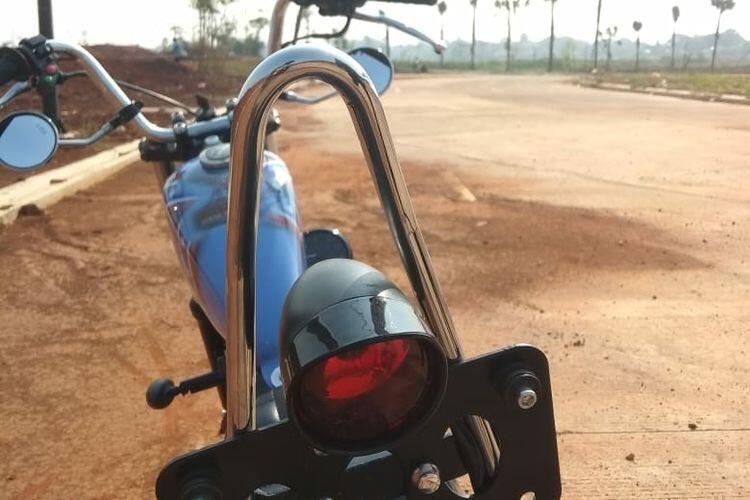 Yamaha Scorpio Dimodifikasi Chopper Bobber