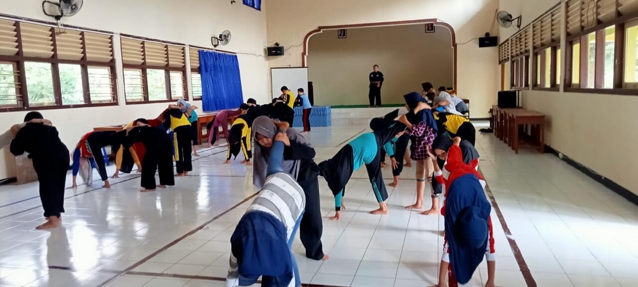 Rindu Belajar Tatap Muka Untuk Guru Dan Murid Sekolah