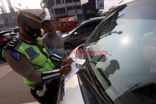28 Kendaraan Ditilang pada Hari Pertama Penerapan Ganjil Genap