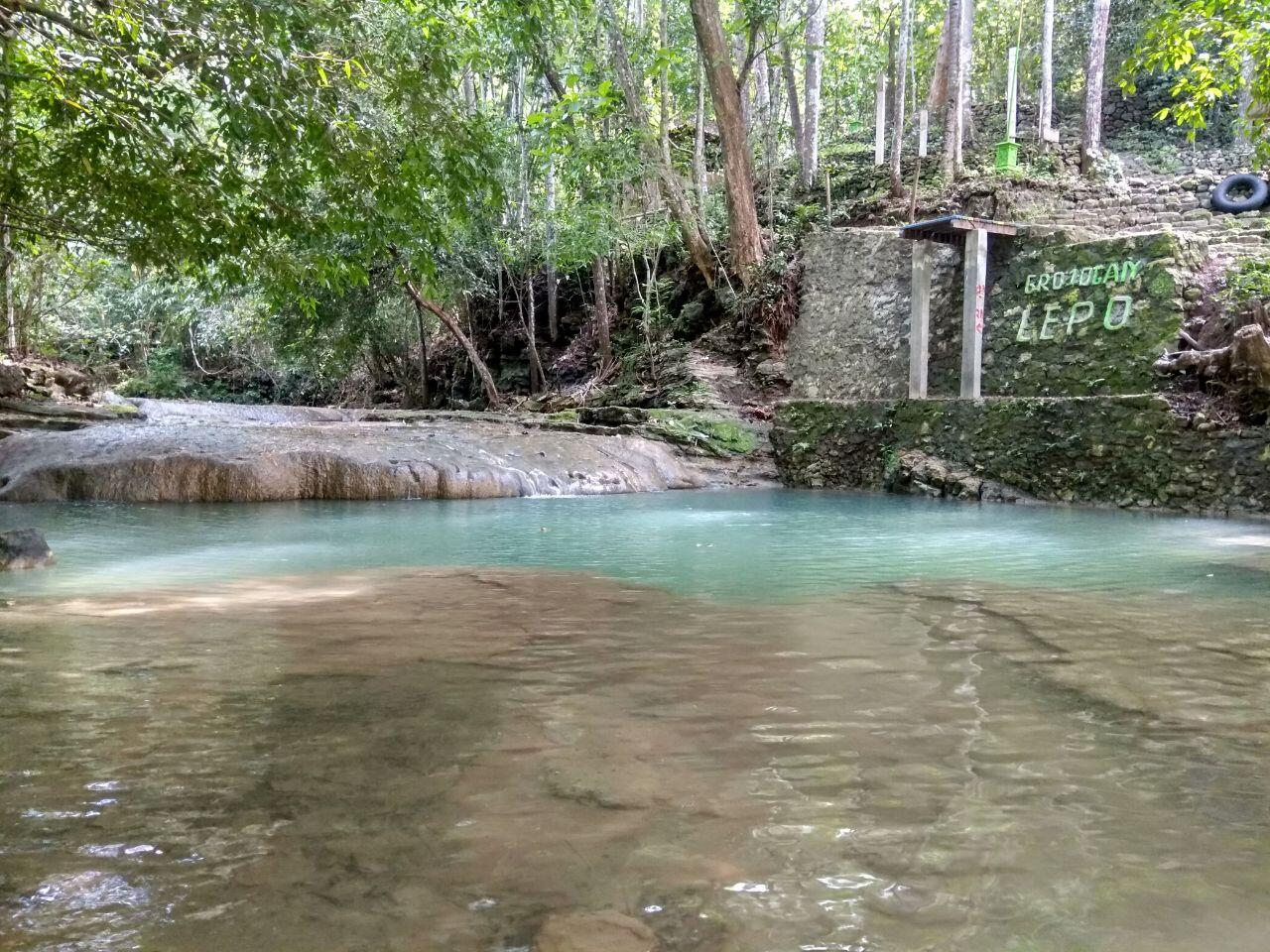 Terjun Dalam Sebuah Keterasingan