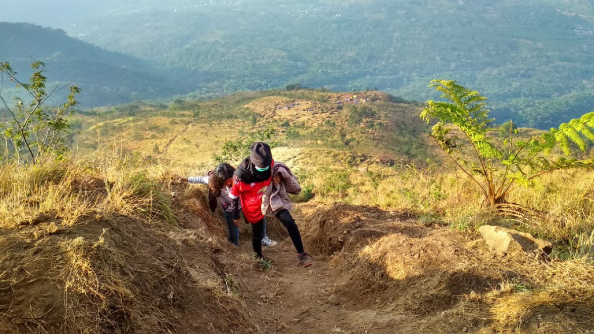 Pendakian Di Gunung Penangungan Jawatimur