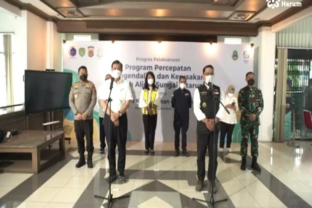 Dampingi Kunker Luhut di Bandung, Ridwan Kamil Pamer Wajah Baru DAS Citarum