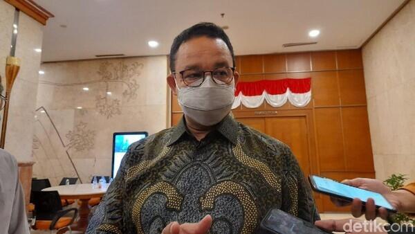 Kuota Vaksin Corona Via JAKI Dikeluhkan Penuh, Anies Beri Penjelasan