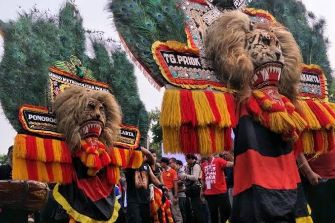 Seluk Beluk Kesenian Reog Ponorogo