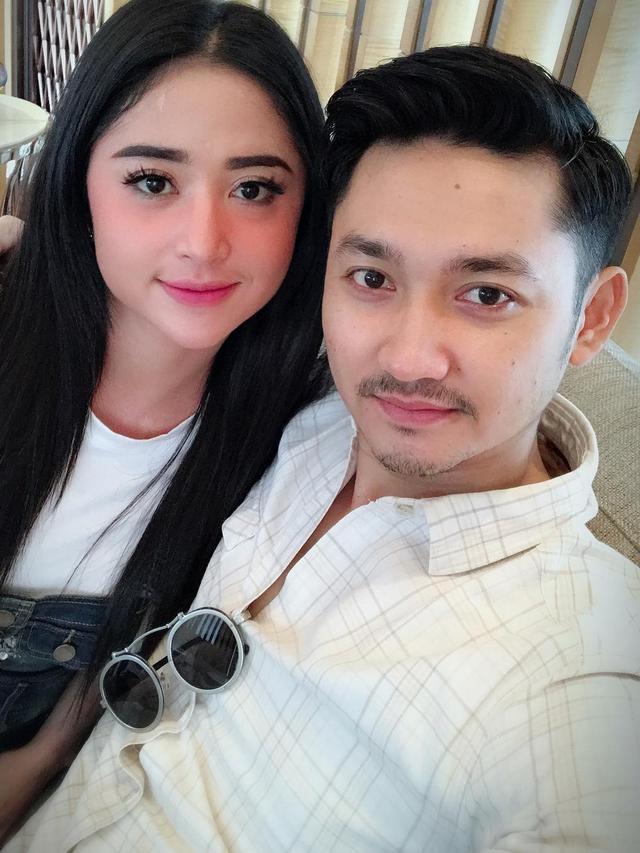 3 Artis Ini Menikah Sampai 3 Kali, Siapakah Mereka?