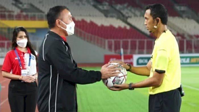 Melihat Kinerja Wasit yang Tak Memuaskan! Apakah Liga Indonesia Harus Menerapkan VAR?