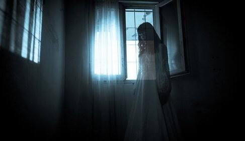 9 Cara Agar Bisa Melihat Hantu Versi Anak Burung Biru