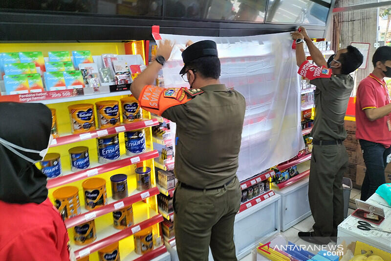 Jakarta Bebas Rokok, Dari Stiker Hingga Iklan Tak Boleh Dipajang