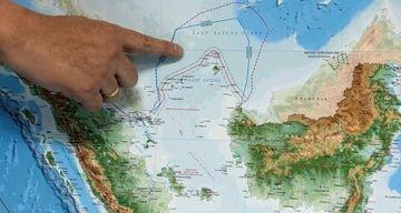 Bakamla: Tak Ada Pelanggaran Batas Kapal Survei China &amp; Kapal Induk AS di Laut Natuna