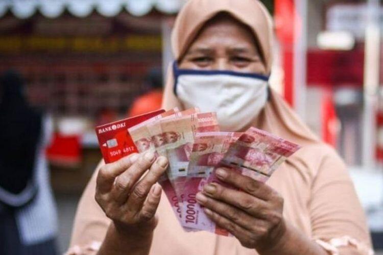 Pemprov DKI Dinilai Lempar Tanggung Jawab soal Kelanjutan Bansos Tunai