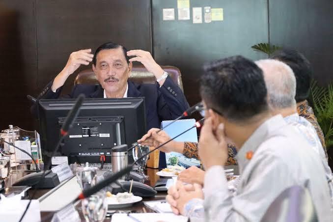 Usai Pidanakan Haris Azhar, Luhut Cerita soal Obrolan Viral