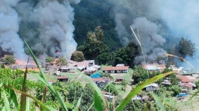 Pasok Senpi ke KKB Papua, Oknum ASN Pemkab Yahukimo Ditangkap saat Bawa Truk