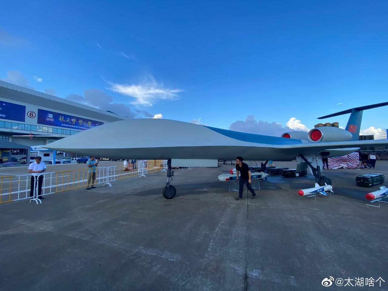 China Tampilkan Purwarupa Perdana CH-6, Drone Tempur yang Menggunakan Dua Mesin Jet
