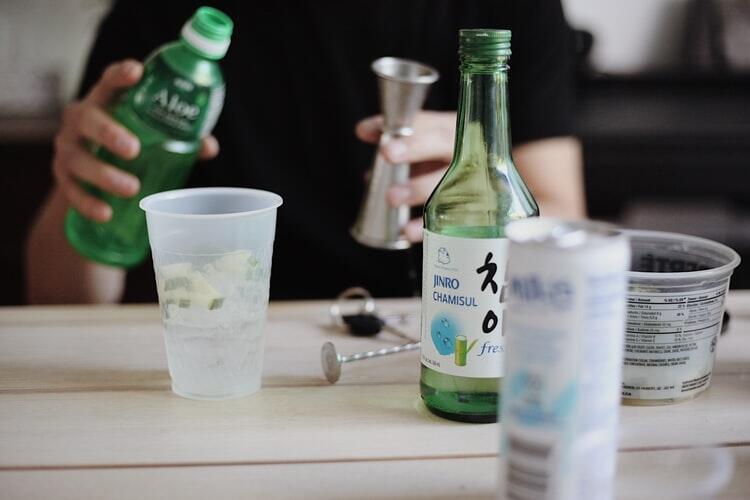 Kilas Balik Soju Hingga Jadi Minuman Populer Se - Korea