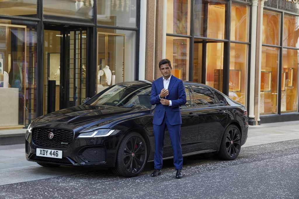 Wah, Aksi Jaguar XF Saloon Terbaru Menandai Film James Bond