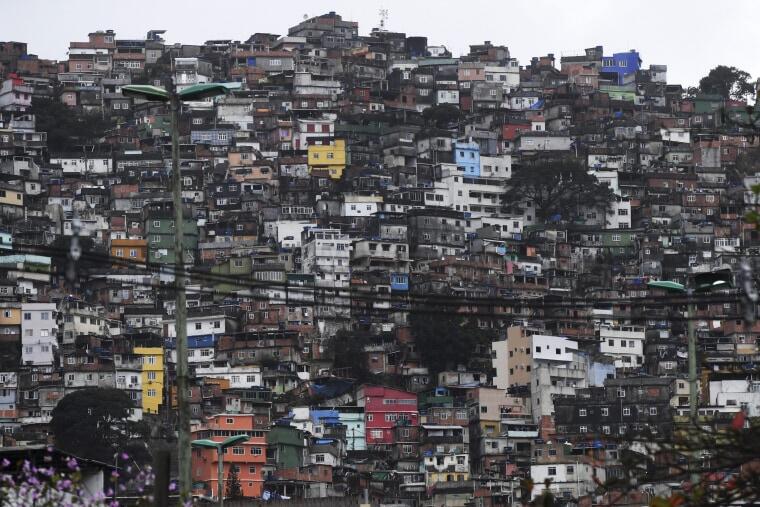 Mengenal Favela, Permungkiman Kurang Tertata di Brazil.