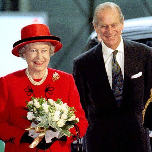 Ratu Elizabeth Akhirnya Singgung Soal Mendiang Pangeran Philip untuk Pertama Kalinya