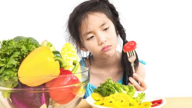 Anak yang Makan Buah dan Sayuran Setiap Hari Punya Kesehatan Mental Baik