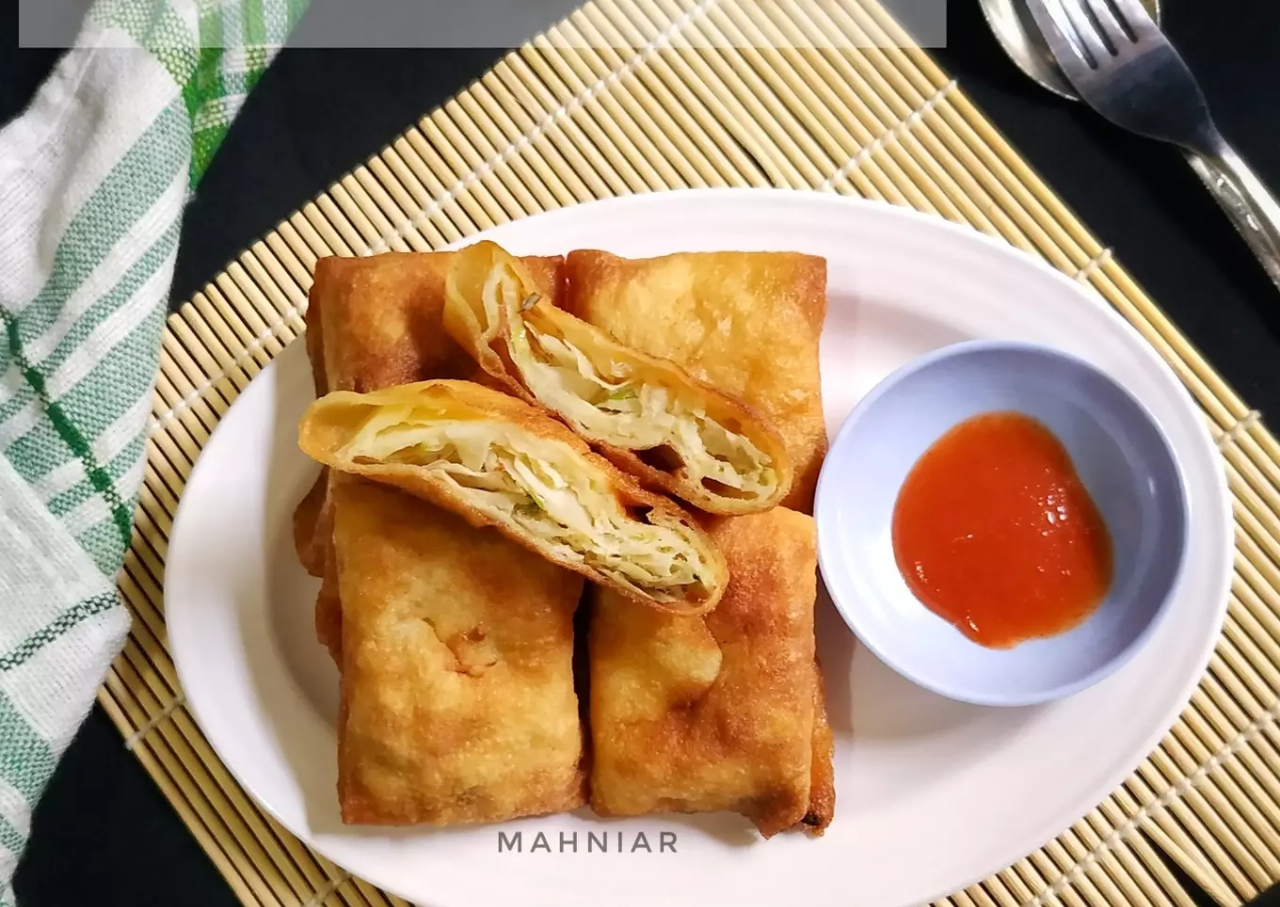 6 Varian Isi Martabak Telur Kekinian, Pecinta Kuliner Wajib Coba!