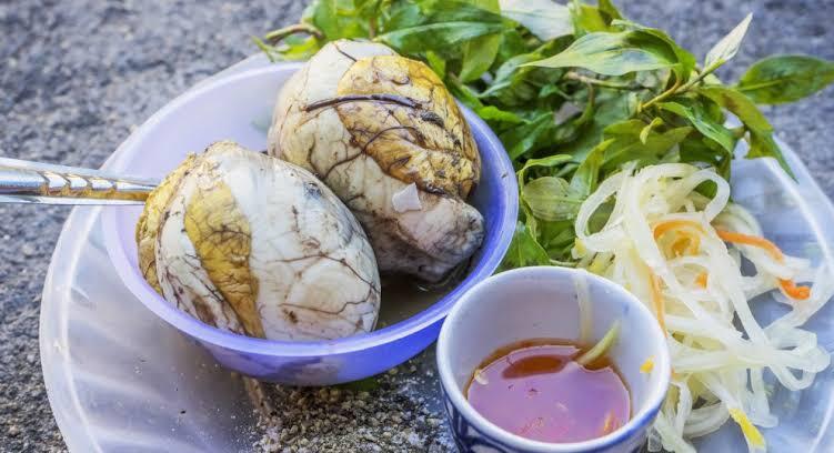 Beberapa Makanan Ekstrem yang kalau Mau Makannya Harus Berpikir Dulu Beribu Kali