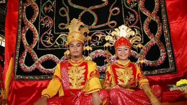 Nikah Kok Biasa Aja? Inilah Prosesi dan Ritual Pernikahan Paling Unik di Dunia