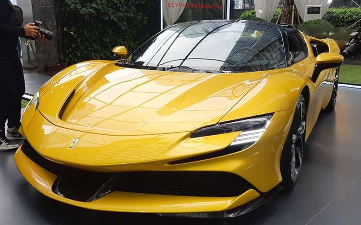 Wow, Ferrari SF90 Spider, PHEV Pertama Kuda Jingkrak Mengaspal di Indonesia
