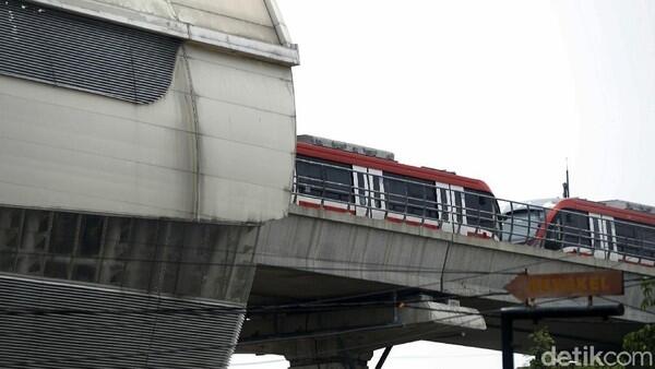Udah Nggak Sabar Mau Jajal LRT Jabodebek, Nih Catat Jadwalnya!