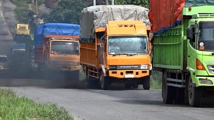 Inilah Alasan Mengapa Truk Memiliki Ground Clearence Sangat Tinggi