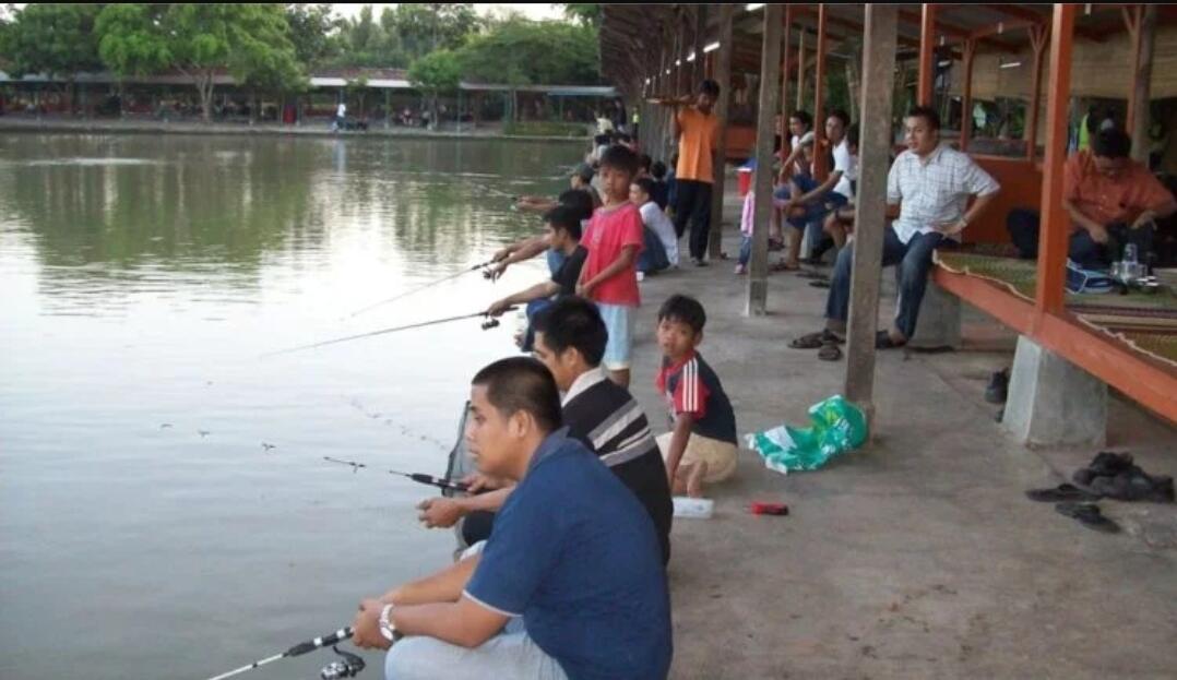 Mau Sukses, Inilah Pelajaran Dari Tukang Parkir Dan Pemancing (Renungkan dan Lakukan)