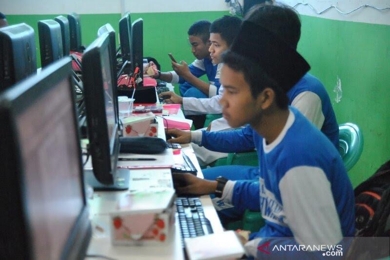 Santri Siap Siaga Hadapi Digitalisasi