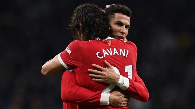 MU Libas Tottenham, Solskjaer Puji Habis Andil Cristiano Ronaldo dan Edinson Cavani