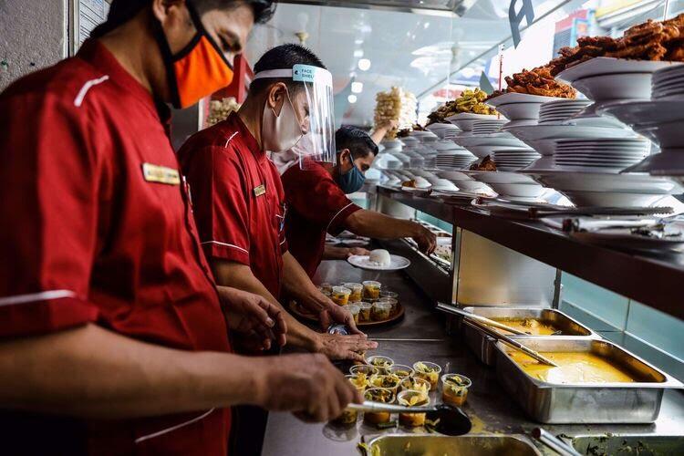 Jakarta PPKM Level 1: Tak Ada Batasan Waktu Makan di Warteg, Kafe dan Restoran