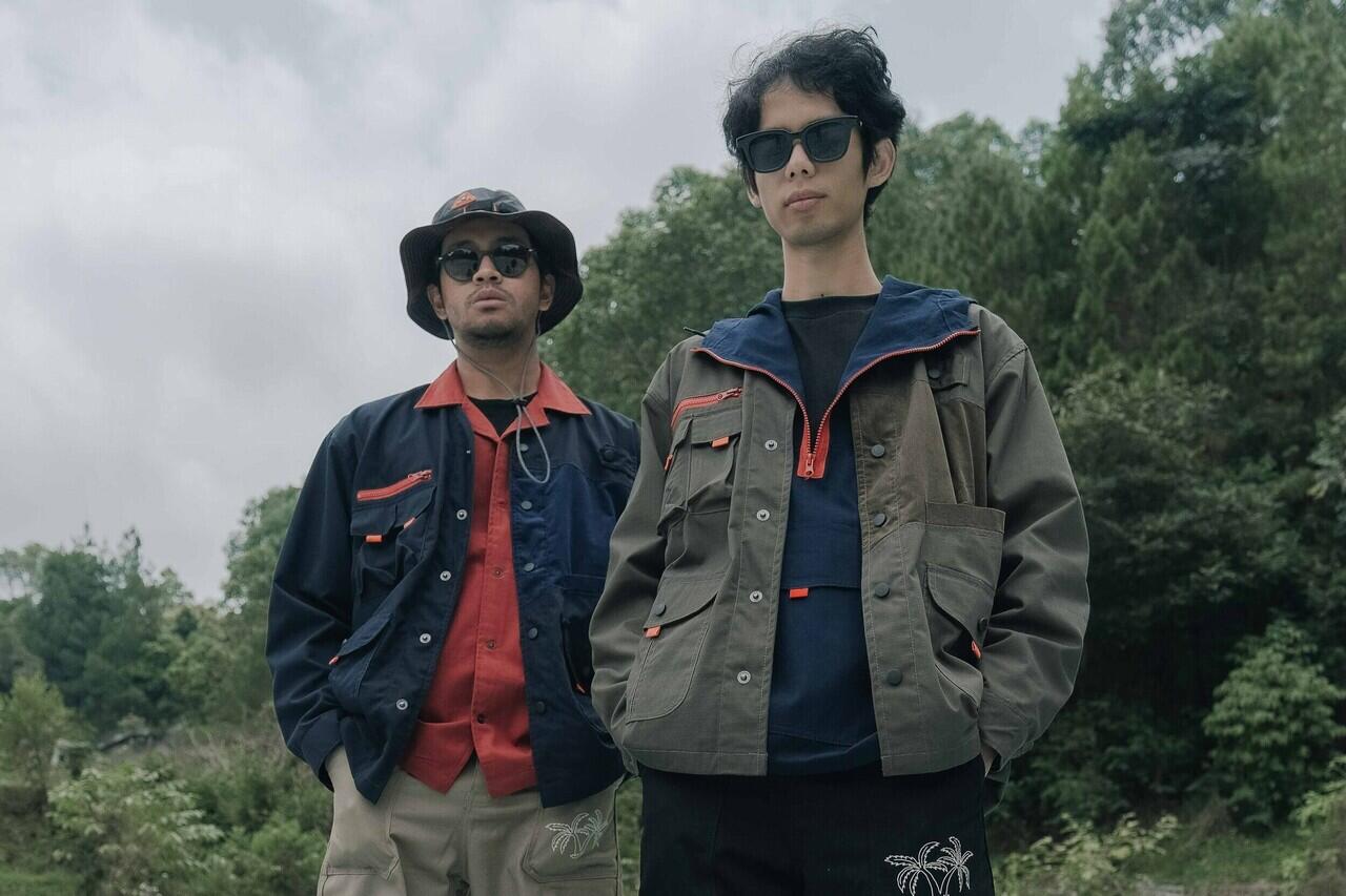 Jas Hujan Ini Bisa Bikin Tampilan Gan Sis Tetap Keren