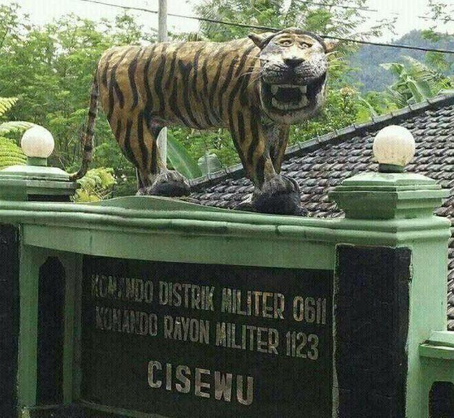 PATUNG YANG SEMPAT VIRAL