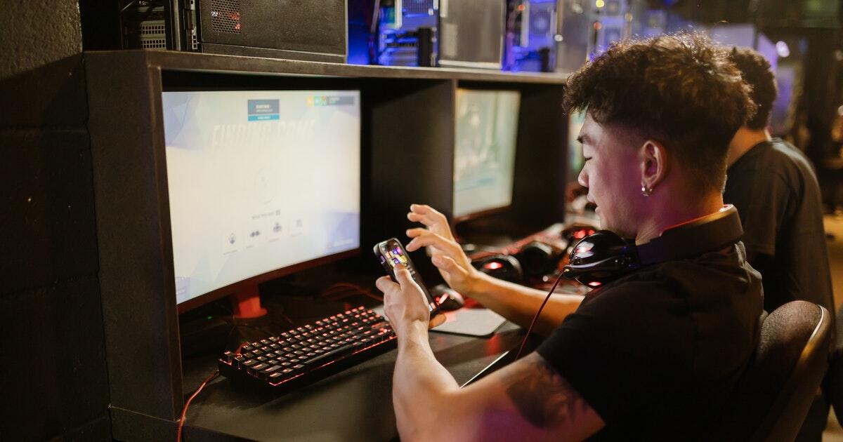 5 Tips Memulai Karir Menjadi Atlet Esport, Berani Coba?