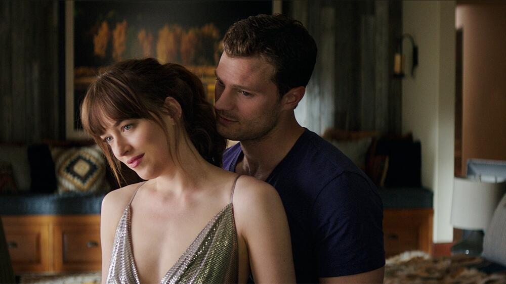 Penuh Adegan Hot Hingga Kontroversial,Film Holywood Ini Dilarang Tayang Di Indonesia