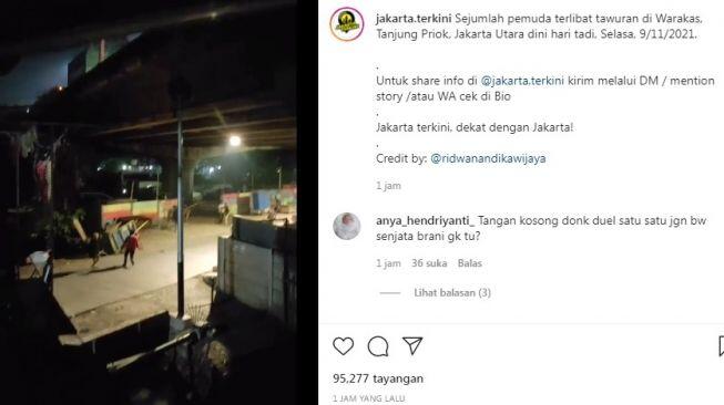 Viral Tawuran Remaja di Warakas, Warganet: Baju Merah Bawa Pistol?