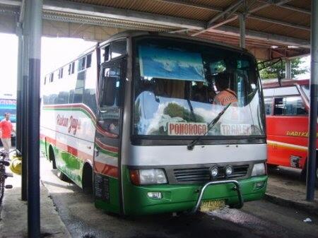 Bus Kelas Ekonomi? Apa Itu?