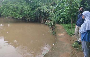 Puluhan Tahun Kebanjiran, Warga Rawajati Menanti Pembebasan Lahan untuk Normalisasi