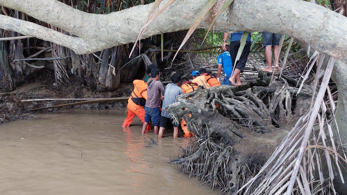 Diterkam Buaya, Alan Ditemukan Tak Bernyawa di Perairan Mangkudulis  